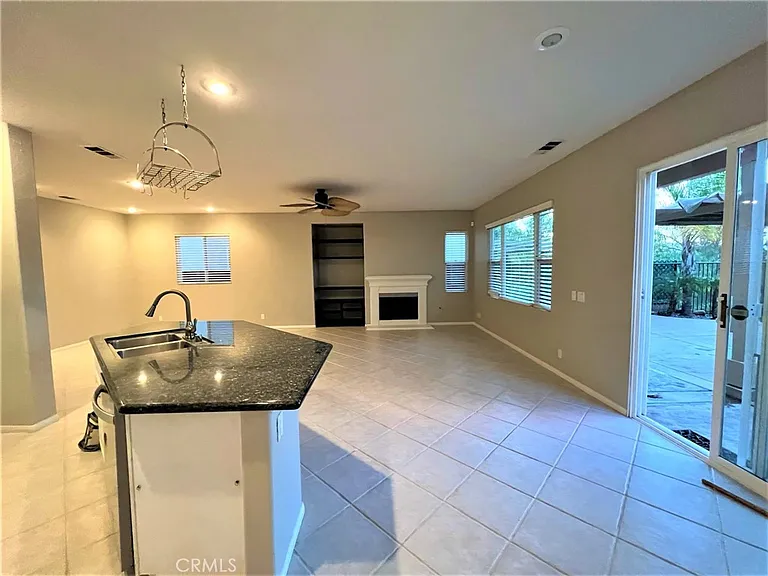 31142 Sunningdale Dr — Photo 10