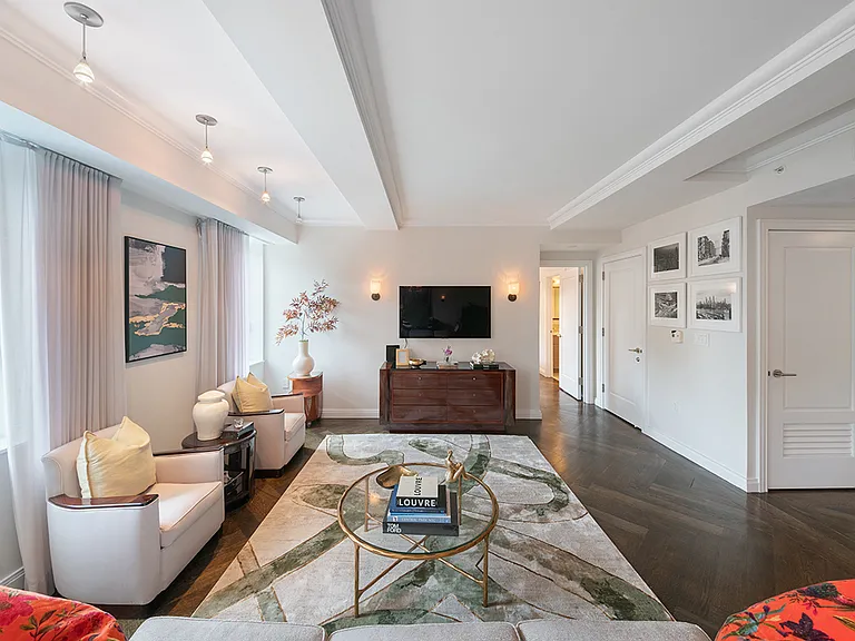 160 Central Park S #407 — Photo 9