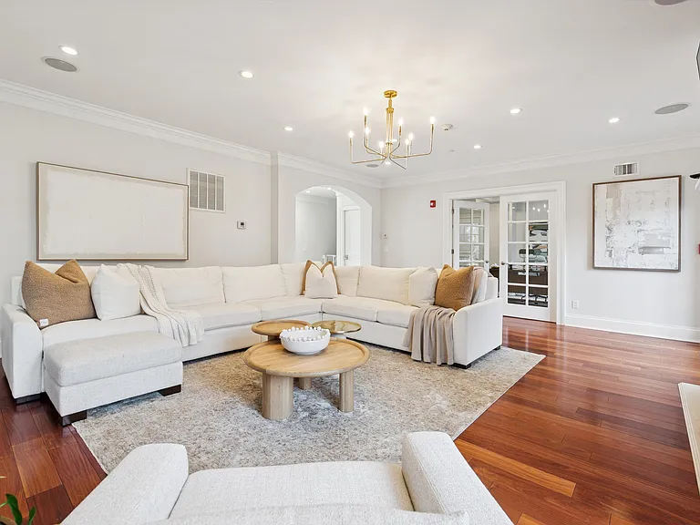 3 Sunset Ave — Photo 14