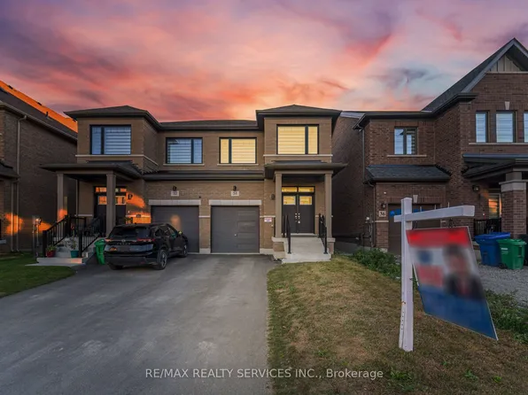 34 Lipscott Dr, Caledon, ON L7C 4J7
