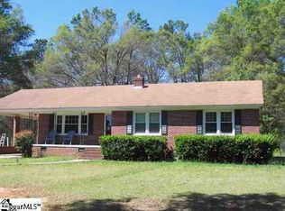 104 Fair Dr, Clinton, SC 29325