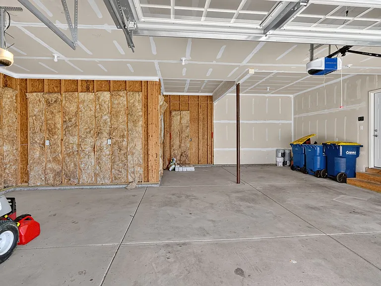 12987 Gilmour Dr — Photo 38