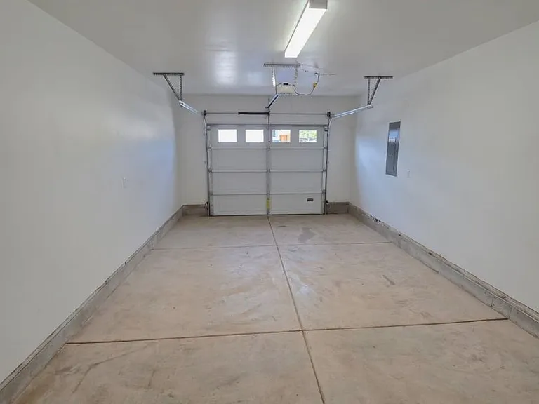 Newer Two bedroom/Two bath Duplex | Available NOW — Photo 18