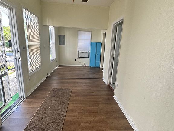 5th image of 4603 Wendell Ct #8