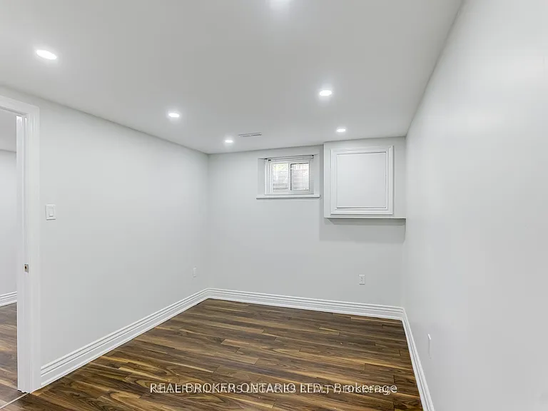 47 Rotary Dr — Photo 39