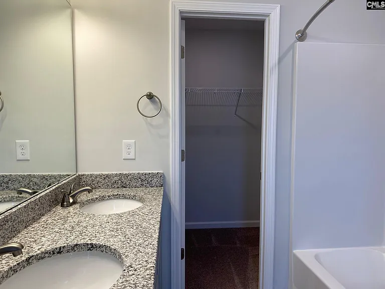 220 Bluewing Dr — Photo 12