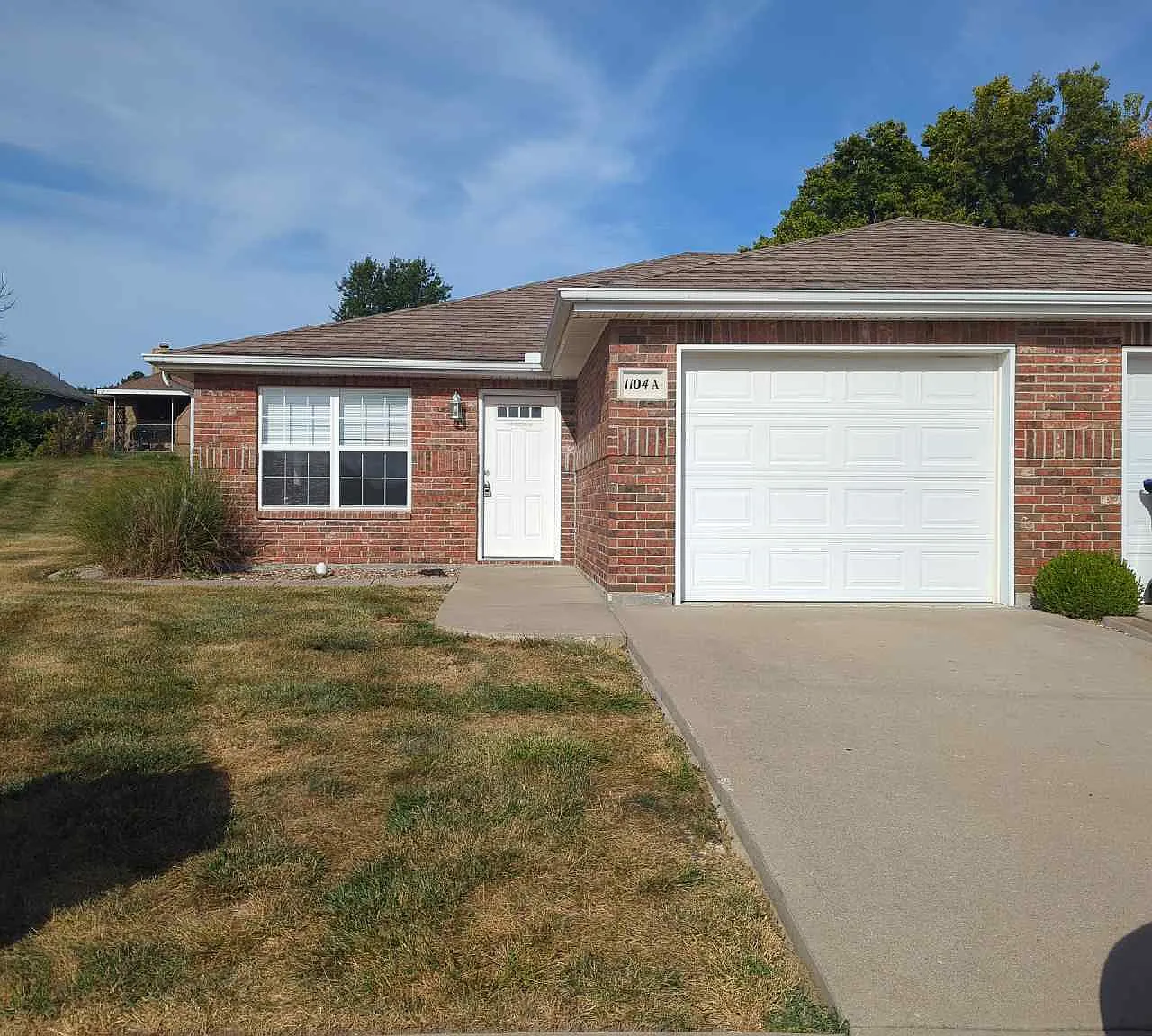 1104 Kimmy Ln - A — Photo 2