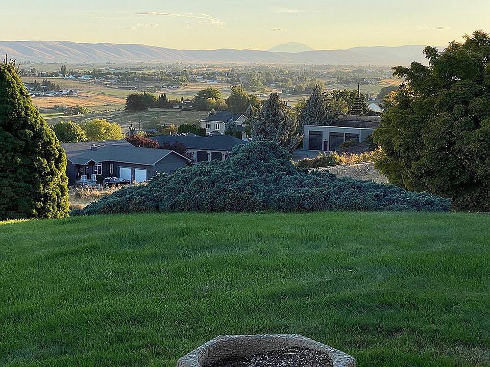 View of Mt Adam's 