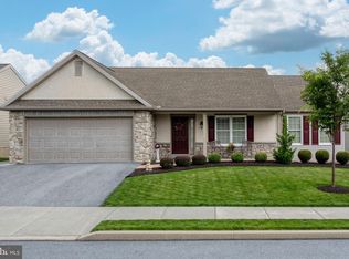 726 Heather Rdg, Manheim, PA 17545