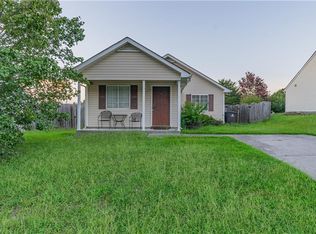 2463 Stratford Lake Rd, Winston Salem, NC 27103