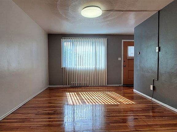 757 Wilkinsburg Living Room