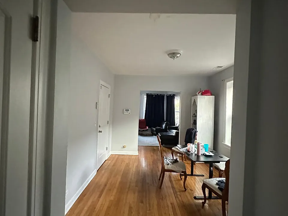 642 N Homan Ave #2