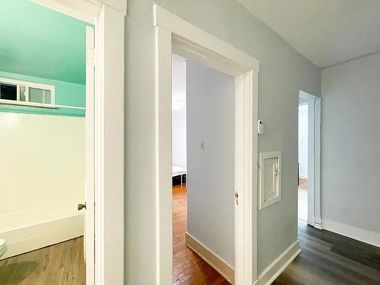 5725 Phillips Ave — Photo 21