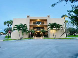 8015 SW 107th Ave APT 122, Miami, FL 33173