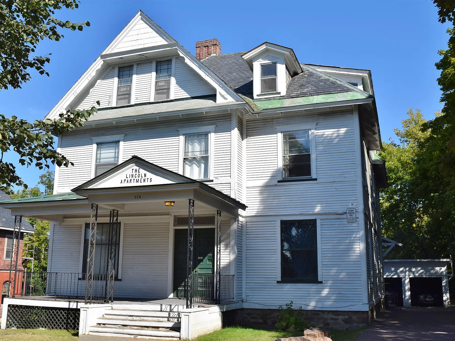 316 Main St - 4 — Photo 1
