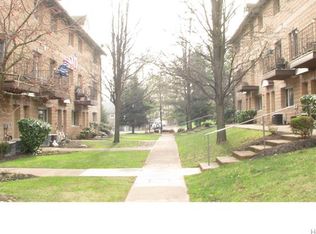 23 Klint Ct, Nanuet, NY 10954