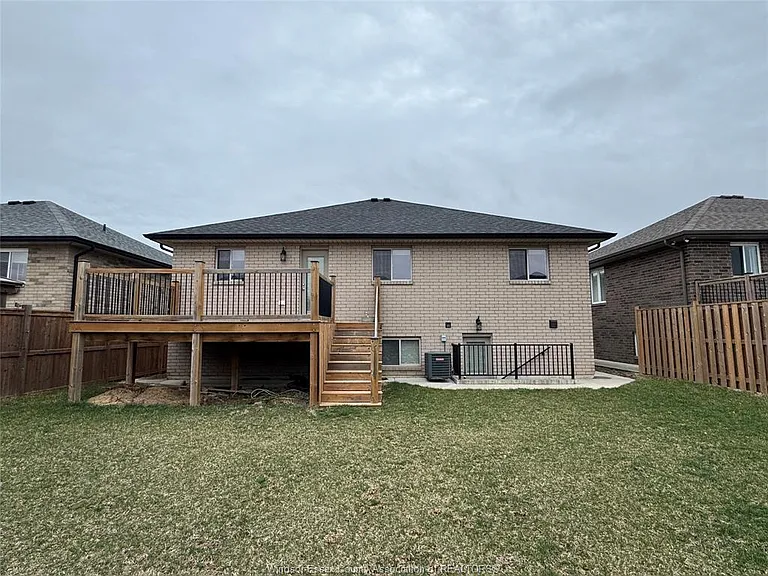 1125 Icewater Ave — Photo 17