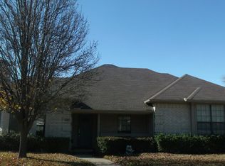 1101 Churchill Dr, Irving, TX 75060