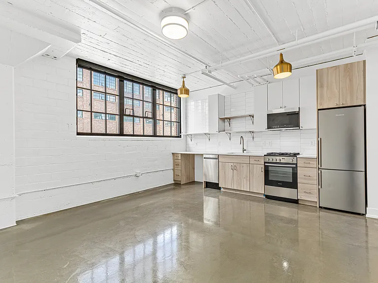 The Hall Lofts — Photo 31