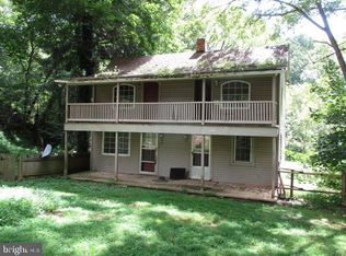 4180 Manchester St, Glen Rock, PA 17327