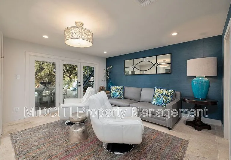 180 Lake Ridge Dr — Photo 13