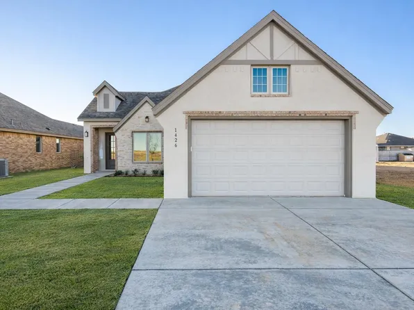 1426 15th St, Shallowater, TX 79363