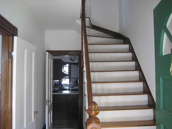 2nd image of 189 Kendrick Ave