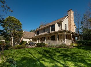 5627 Acorn Trl, Racine, WI 53402