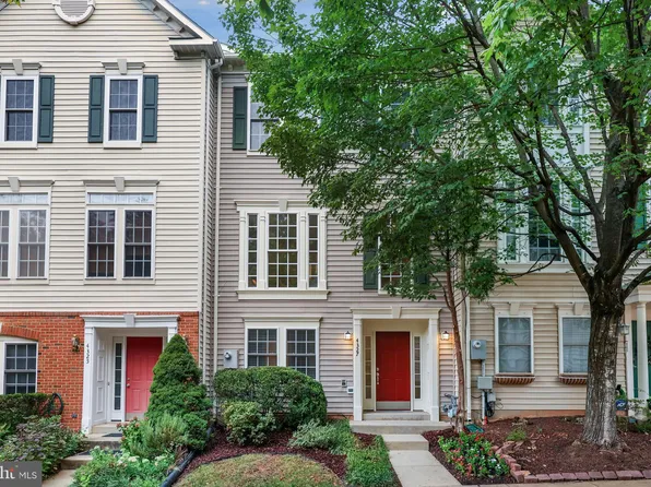4327 Thomas Brigade Ln, Fairfax, VA 22033