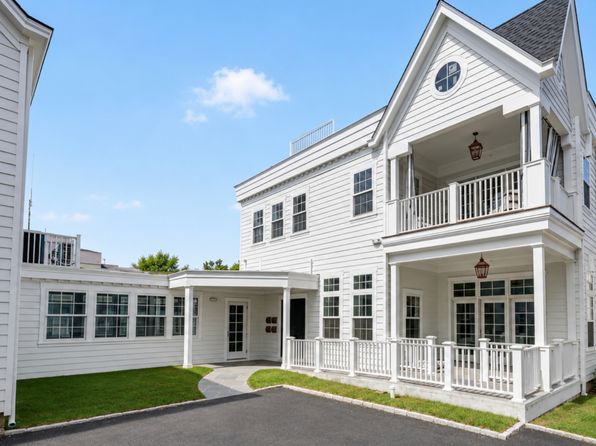 63 Church St #2