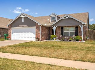 1361 W Burnham Ave, Sapulpa, OK 74066