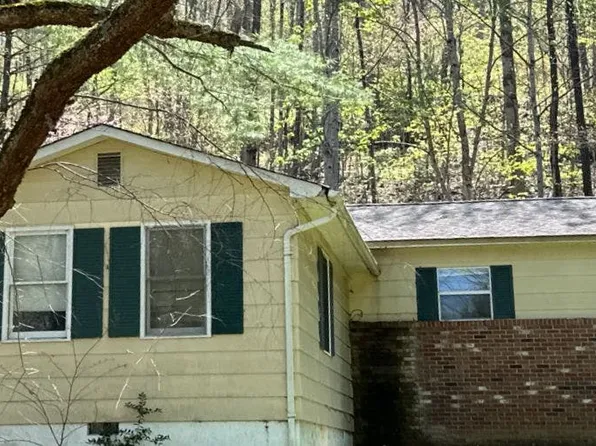 119 Lowridge Rd, Johnson City, TN 37604
