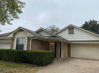 2505 Bamberry Dr, Fort Worth, TX 76133