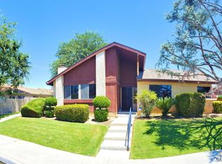 6000 Auburn St APT D, Bakersfield, CA 93306