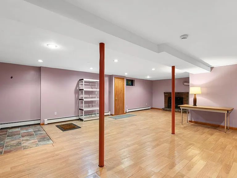 10 Cedar Ridge Dr — Photo 16