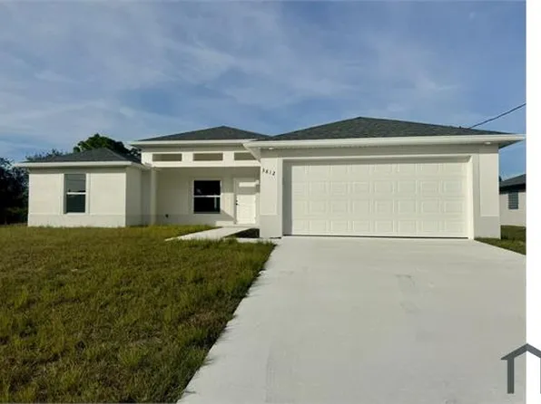 3208 21st St W, Lehigh Acres, FL 33971