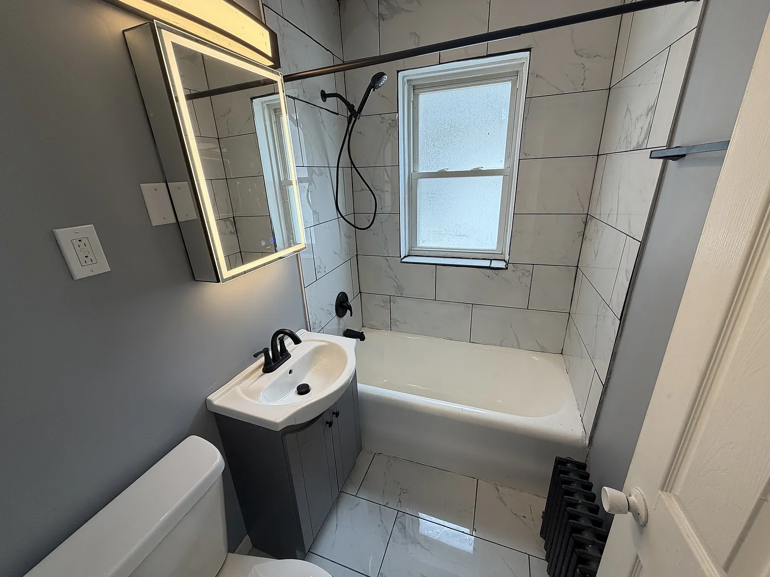 1302 West 98th Place - 1E — Photo 4