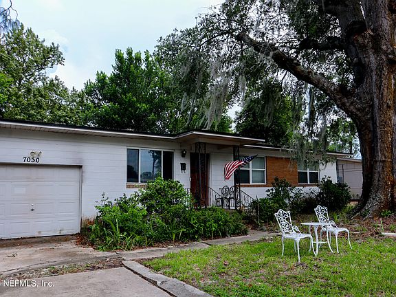 2nd image of 7030 BERRYWOOD Lane