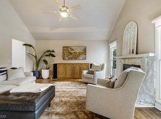62 Unger Ave, Stanhope, NJ 07874