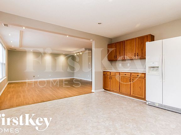 5th image of 1742 Brassica Ln