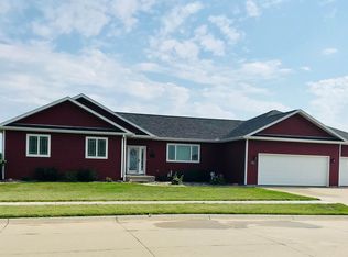 530 Torbert Blvd, Akron, IA 51001