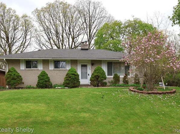 719 Sheryl Dr, Waterford, MI 48328