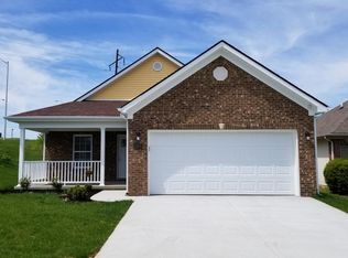 384 Oxford Cir, Richmond, KY 40475