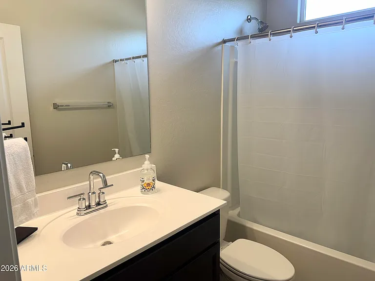 1090 W Beacon Dr — Photo 21