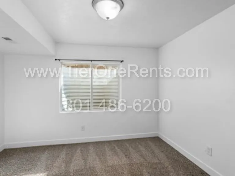 3818 E Rose Hearty Ln — Photo 18
