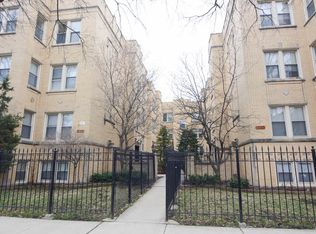 4311 N Francisco Ave #C4, Chicago, IL 60618