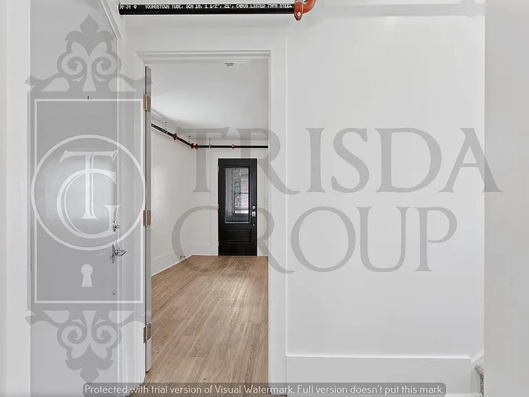 160 Southern Ave — Photo 25
