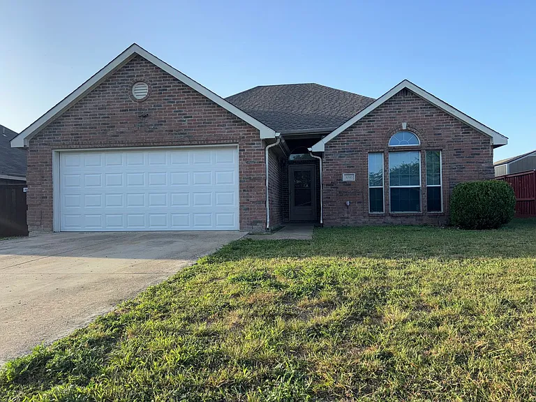 1016 Glenhaven Dr — Photo 22