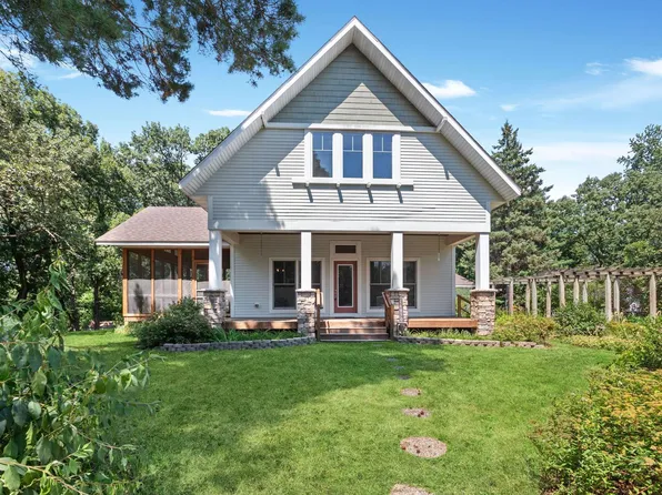 16830 21st St S, Lakeland, MN 55043