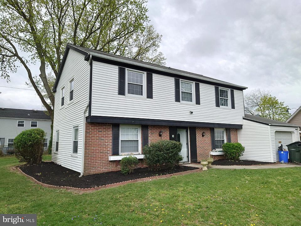 1st image of 30 Peachfield Ln